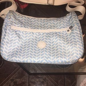 Nice Kippling bag with no monkey